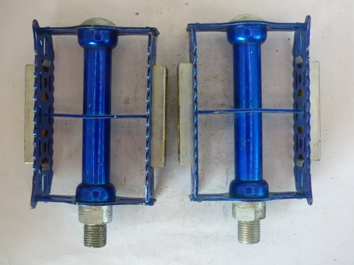 PEDALES WECO BMX ESTILO LIBRE PARA BIELAS DE UNA PIEZA (AMERICANAS) - NOS - Imagen 2 de 6