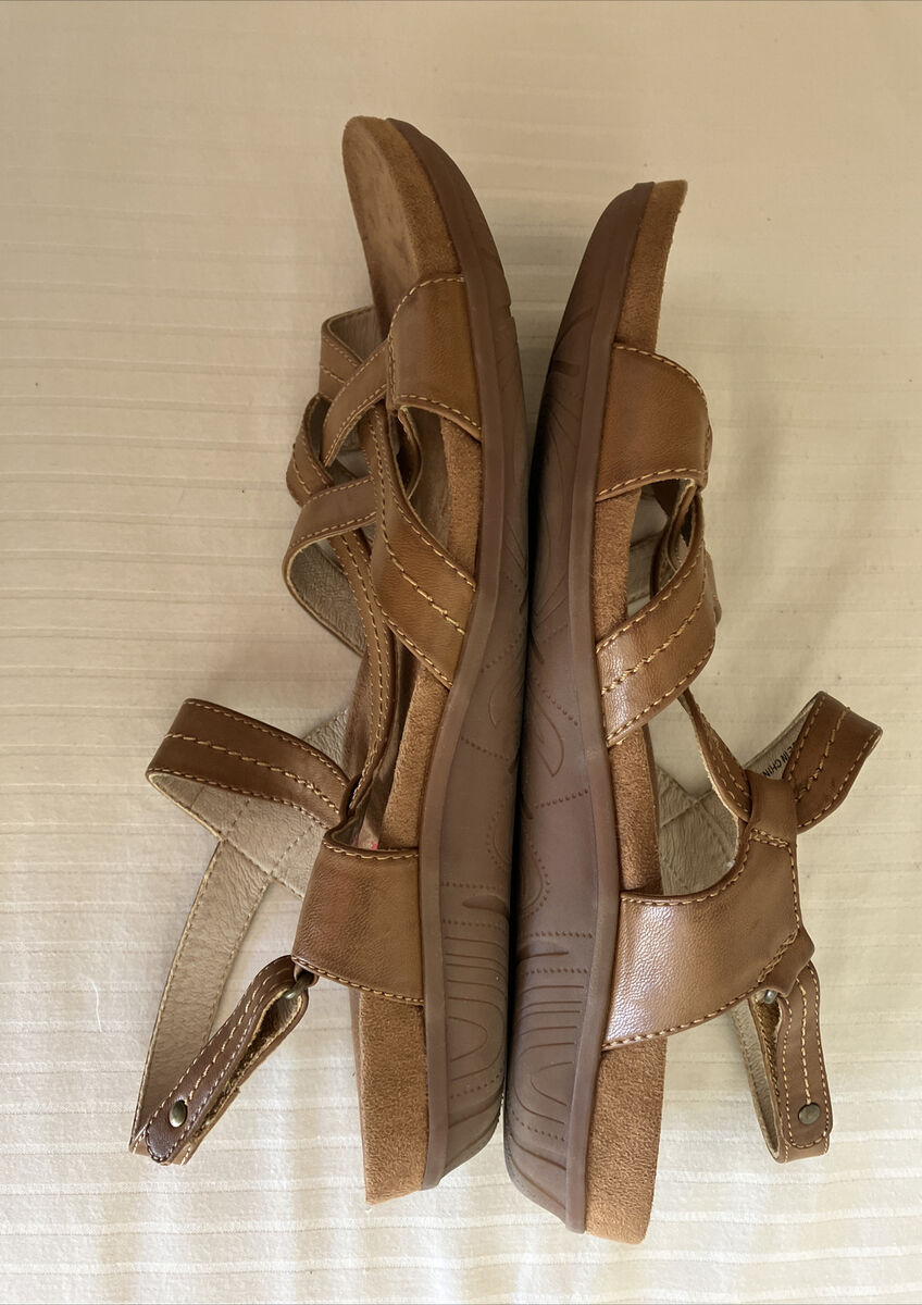 Baretraps jordyn flat sandals outlet