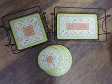 Temp-tations Casserole Dish Metal Wire Carrying Rack Holders Trivets Old world