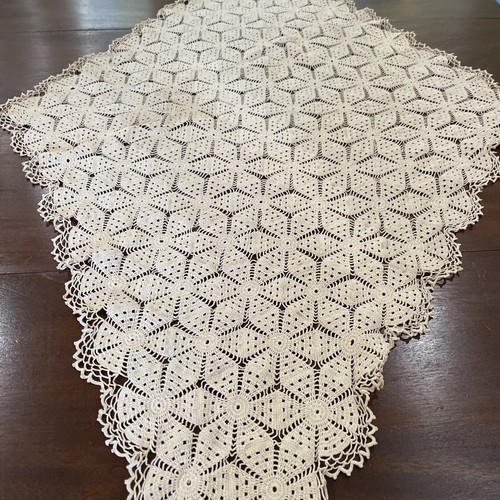 Crocheted Cotton Linen Blue Diamond Shape Table Runner 33x48 Vintage Unique - Picture 1 of 7