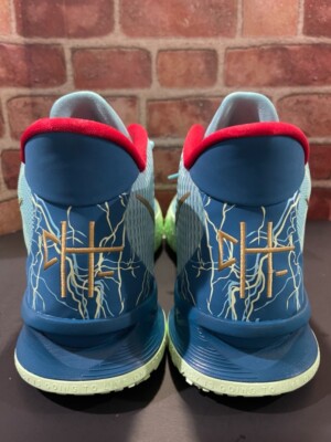Nike Kyrie 7 PreHeat Special FX Aqua Green Blue Mid Sneak