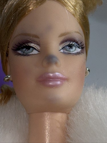 Mixed Lot of 6 Barbie Dolls Mixed Years Check Pictures - Picture 18 of 20