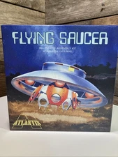 ATLANTIS A256 FLYING SAUCER MODEL KIT-NIB-1:72 SCALE
