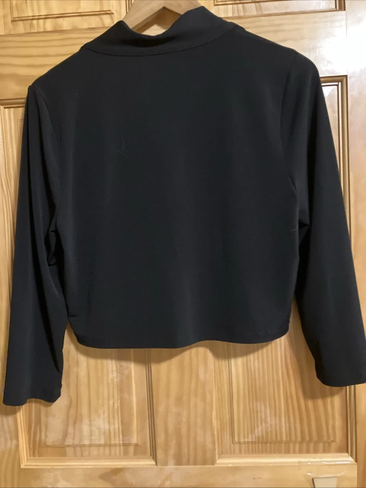 Cárdigan corto CALVIN KLEIN L negro frente abierto mangas largas Foto 4 de 4