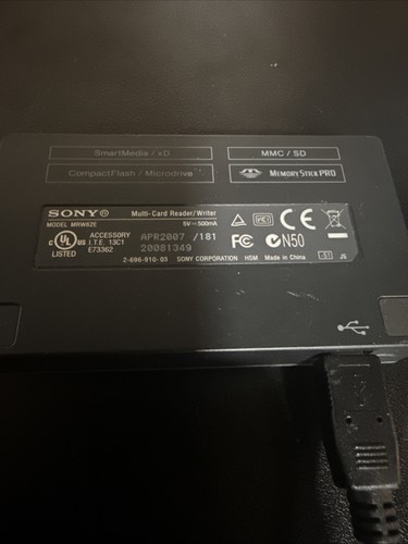 Sony 12 in 1 Multi-Card Reader Writer MRW62E W/ USB Cable - Bild 2 von 4