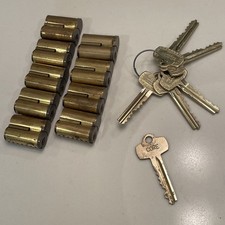 Lot of 9 Cores, A-Keyway, 7 Pin SFIC, 5 Keys, 1 CORE Key - Locksmith, Locksport