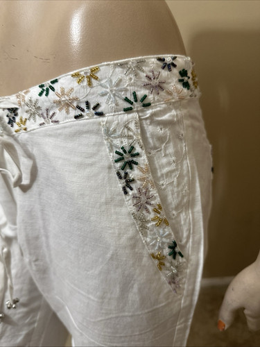 Women’s White Linen Casual Summer Lace Tied Beaded Buttons Zipper Size L Capri - Picture 12 of 22