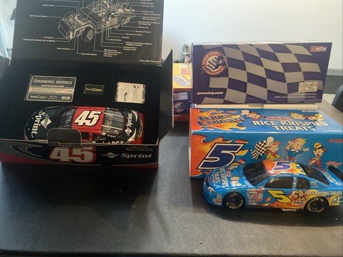 Team Caliper Kyle Petty 2001 And 1999 Terry Labonte 1/24 Diecast