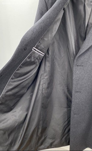 Jos. A. Bank Men's Gray Wool Blend Coat - Size 42 - Picture 4 of 6