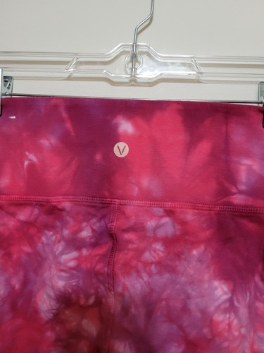 LIVI Active High Rise Capri Leggings Plus Sz 18/20 Boysenberry Pocket Pink Purpl - Picture 11 of 11