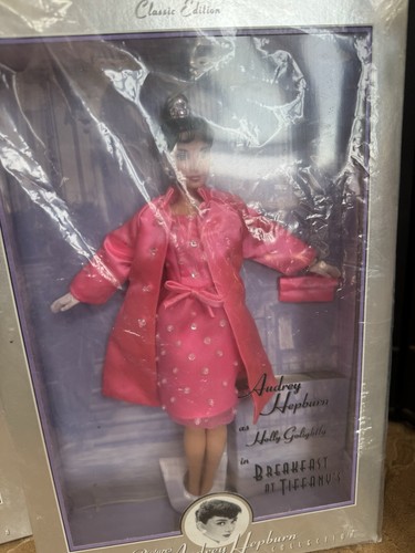 Lot 6 Barbie Doll Audrey Hepburn Holly Golightly Breakfast at Tiffany's Mattel - Picture 4 of 7