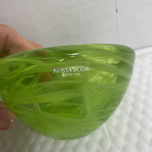 KOSTA BODA Glass ATOLL CANDLE HOLDER Lime Green Swirl Bowl Votive - Picture 4 of 11