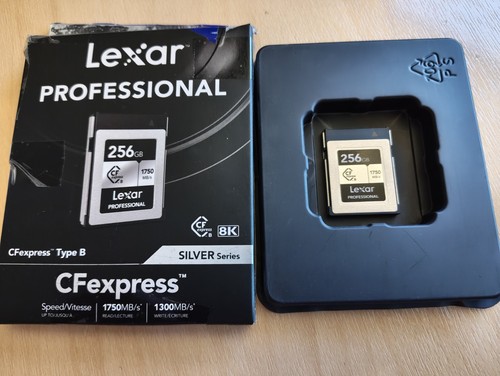 Lexar 256GB Professional CFexpress Type B Card SILVER Series 1000MB/s with box - Picture 2 of 4