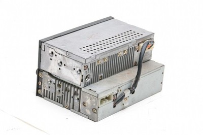 ki43です 1985-1987 87 Toyota 4Runner Landcruiser Pickup FACTORY AM FM Radio