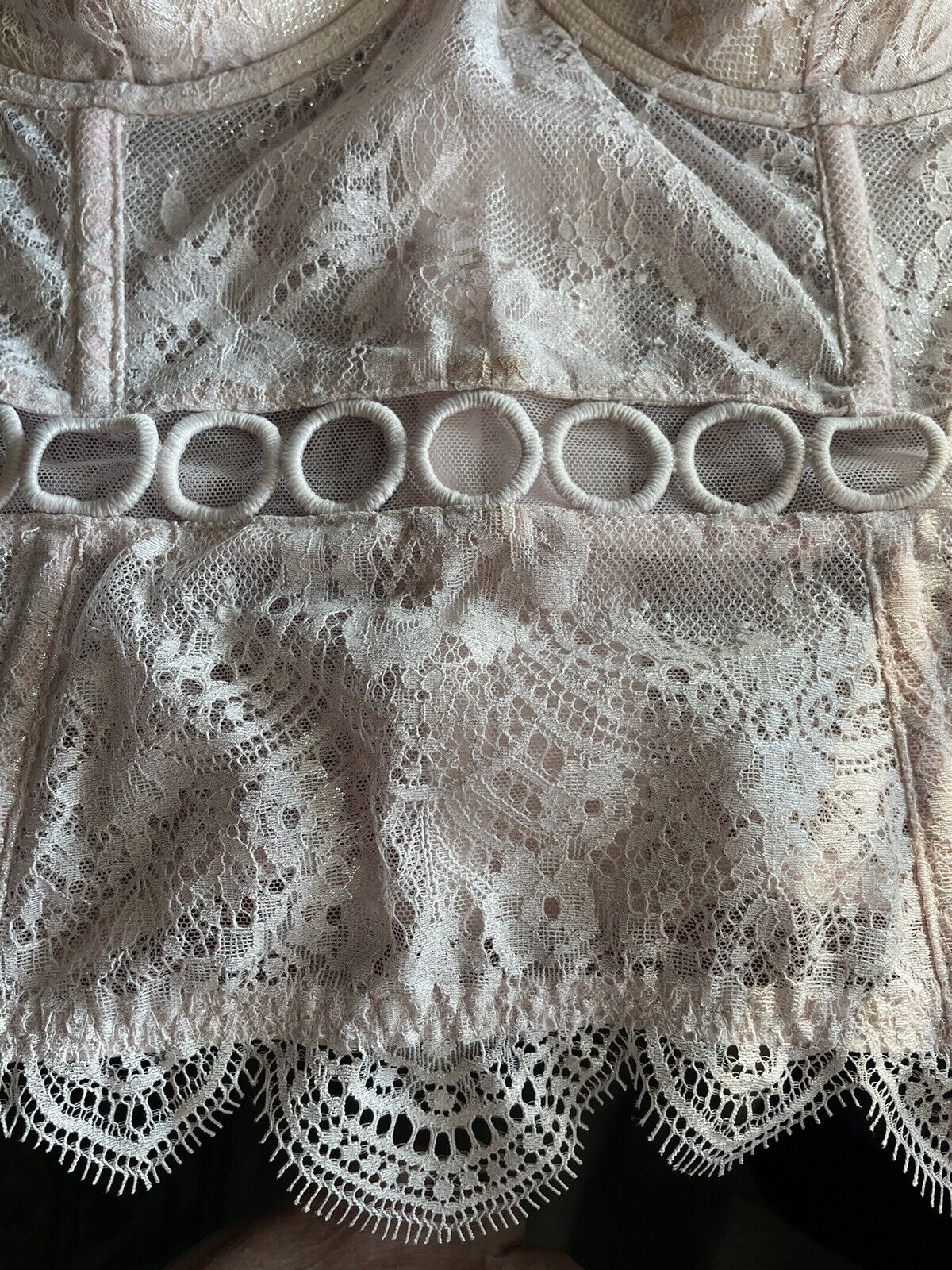 Picture 3 of 8