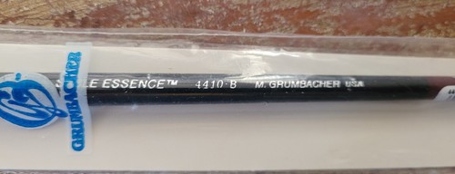 M. Grumbacher #12 SABLE ESSENCE Series 4410B Paint Brush - Picture 3 of 5
