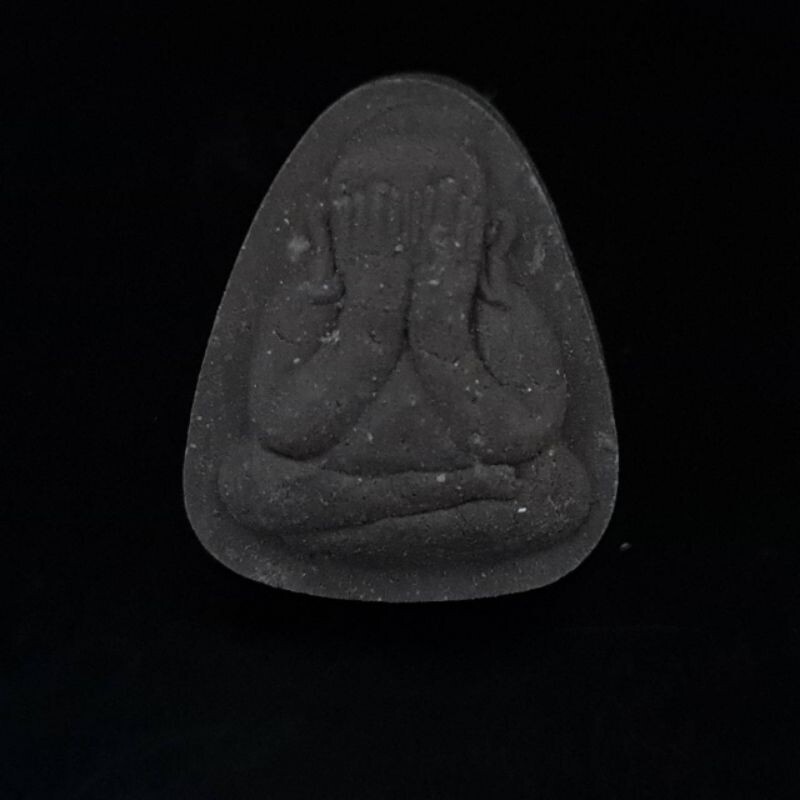 Phra Pidta Pendant LP MahaSila Thai Amulet Luangpu Maha Sila Buddha Phra Pidta Pendant LP MahaSila Thai Amulet Luangpu Maha Sila Buddha