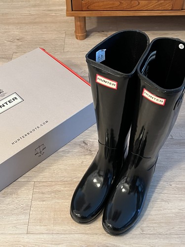 Tall Gloss Rain Boots Women 