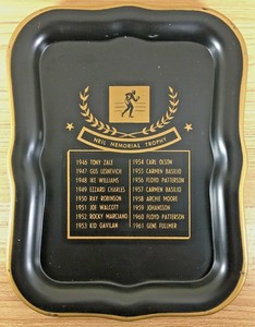 Vintage-Boxing-Neil-Memorial-Trophy-Metal-Tip-Tray-Mid-Century-Rocky-Maciano
