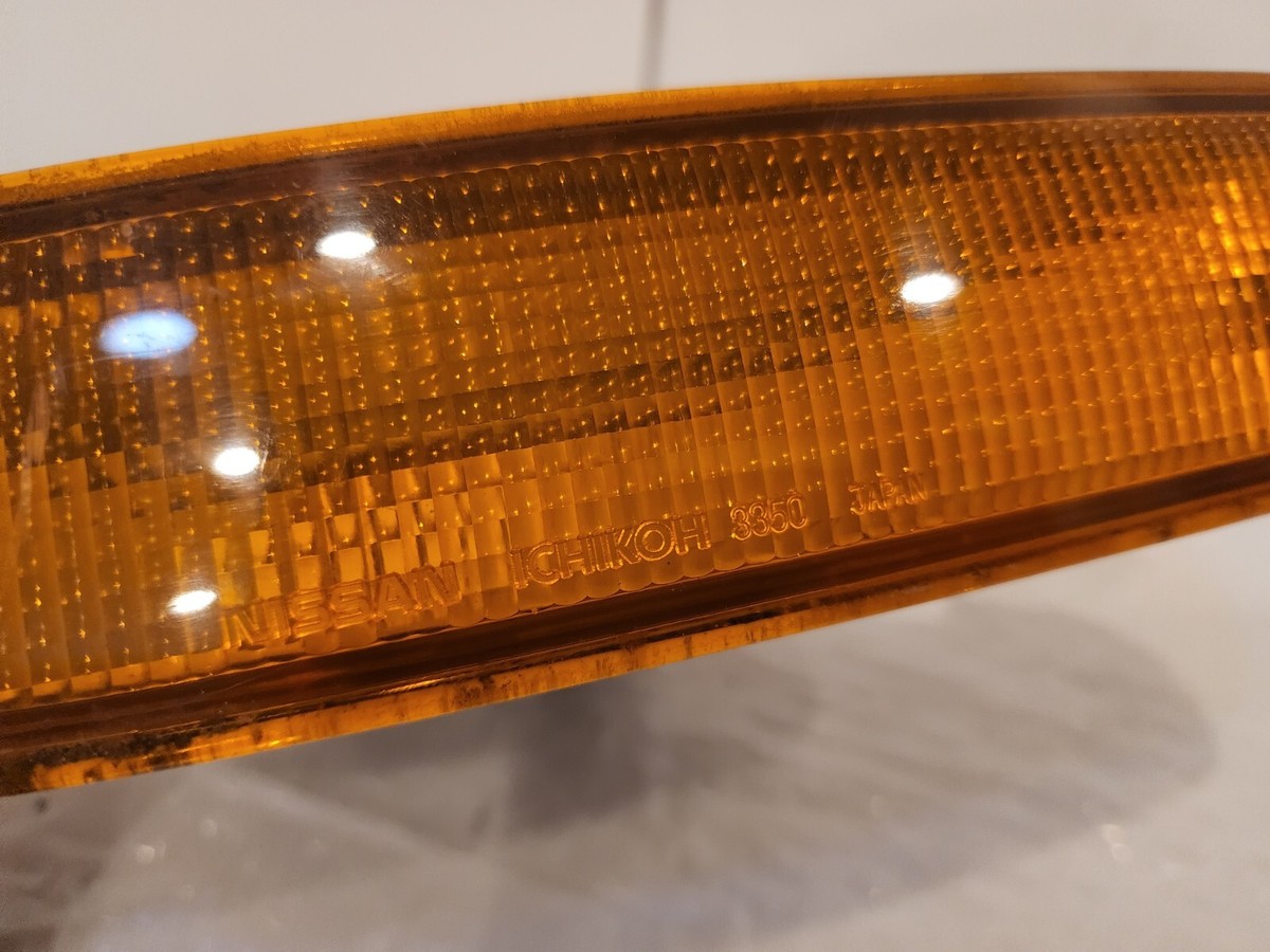 JDM Nissan 240sx Silvia S14 Zenki Right Turn Signal bumper light