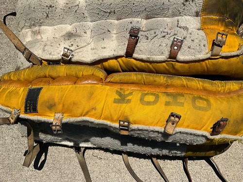 AWESOME VINTAGE KOHO AND COOPER LEATHER HOCKEY GOALIE GEAR PADS - Picture 14 of 24
