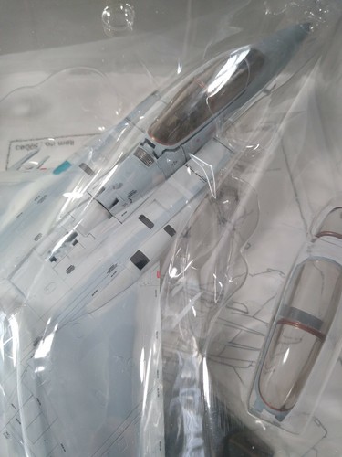 2004 Dragon Wings Boeing F-15D Eagle 12th TFS, 18th TFW "SHOGUN" 1:72 Rare ๐ฅ - Picture 12 of 12