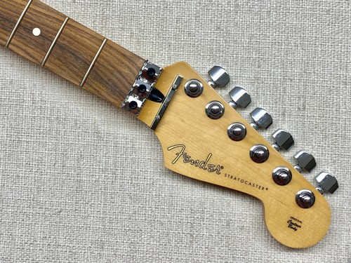 Genuine FLOYD ROSE LOCKING NUT Fender Strat Neck Player Series MIM Pau Ferro - Picture 1 of 24