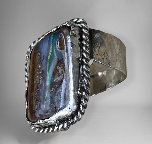Qld Boulder Opal Ring - Picture 1 of 2