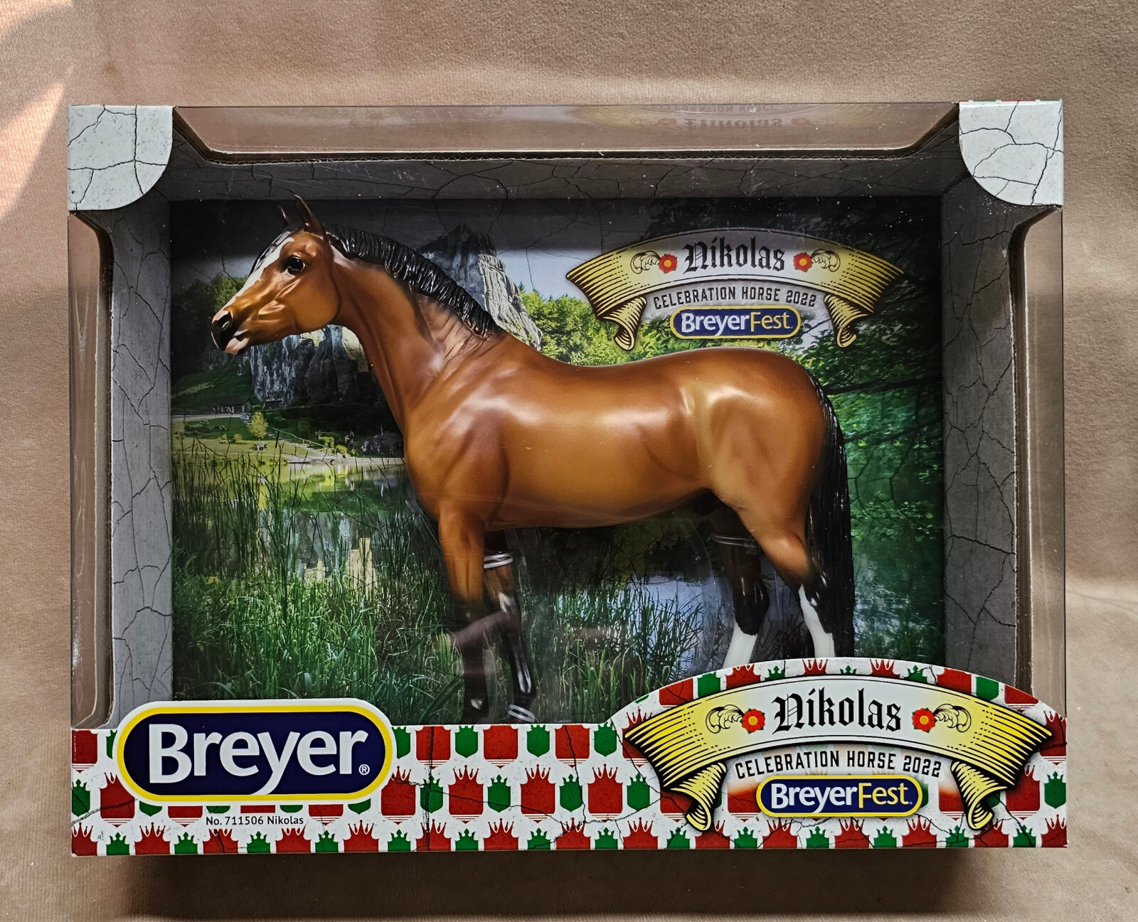BREYER HORSE 711506 Nikolas BREYERFEST Celebration Horse 2022 GERMAN