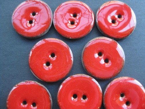 25mm Large Lovely Glossy Enamel Red Coconut Shell Vintage Sewing Buttons Set 8 - Picture 4 of 4