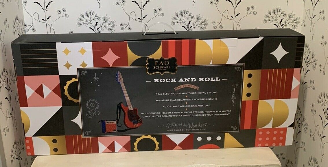 FAO Schwarz Stage Stars Children's Electric Guitar and Amp LOCAL PICK