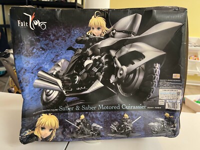 Fate/Zero Saber & Saber Motored Cuirassier 1/8 Figure Good