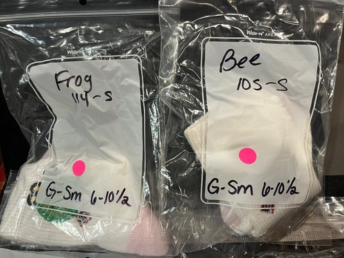 4 Pair Embroidered Girls Socks Size 6-10.5 (child). Hook/loop Keeps Together - Picture 14 of 15