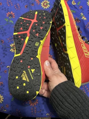 Montrail Rogue Fly Trail Hiking Running Shoes GL2138-672 Womens Sz 8 Red Yellow - Picture 9 of 9