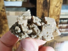 Smithsonite on fluorine, Grande Varnisière, Durfort, Le Vigan, Gard (30), Fr