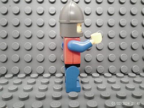 LEGO MINIFIG Castle Knight Figure Minifigure Medieval Lion Fantasy Lot - Picture 26 of 51