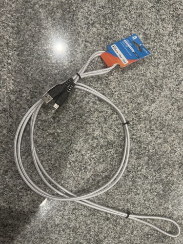 Power up! Charge +Sync 8ft USB-A to ⚡️Braided Cable - White - Photo 2 sur 3