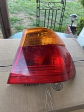 99 00 01 BMW 323i 325i 328i 330i E46 Right Passenger Side Tail Light Assembly 