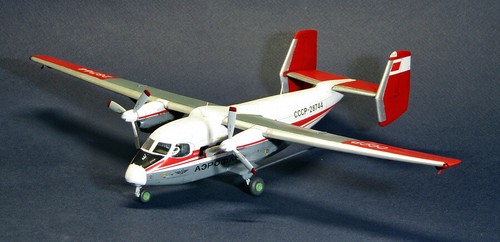 AMODEL 72226 Antonov An-28 Polar  Scale 1:72 - Plastic model kit Aircraft - Picture 12 of 12