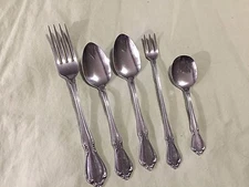 5pc. ONEIDACRAFT DELUXE CHATEAU fork teaspoons olive fork baby spoon