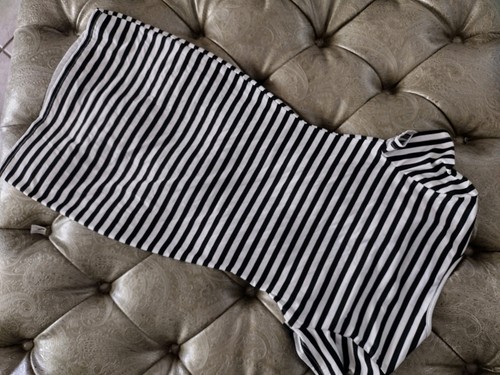 NWT Shein Stylish White & Black Short Sleeve Striped Dress Size Small S - Picture 7 of 8