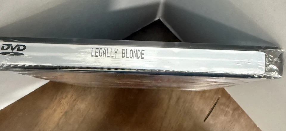 Legally Blonde (DVD, 2001, Special Edition) - Image 4 of 4