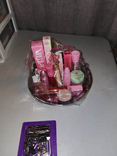 HIGH END BEAUTY MAKEUP SKINCARE Bundle, Jefferee Star + Gift Set, NEW - Picture 13 of 13