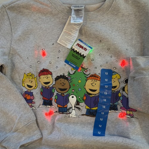 Peanuts Gang Snoopy Christmas Caroling Light Up Sweater Sweatshirt Gray Kids 12 - Picture 5 of 7