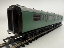 OO Hornby BR Bulleid Suburban Brake 3rd Coach S2849S R4888D - Boxed