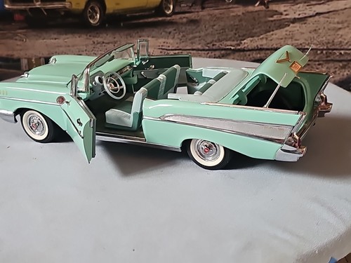VINTAGE Danbury Mint 1957 Chevrolet Bel Air Surf Green BEAUTIFUL CAR 🚗 - Picture 22 of 24