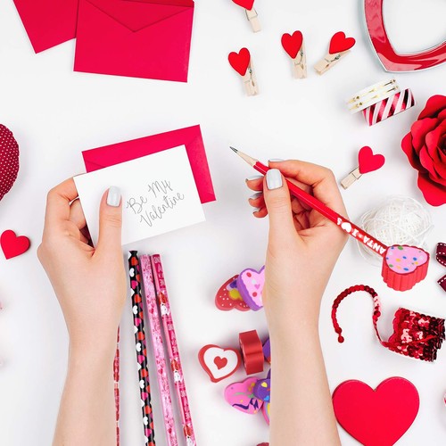 48 Pieces Kids Party Bag Filler Set, Valentine's Day Pencils Halloween Christ... - Bild 4 von 7