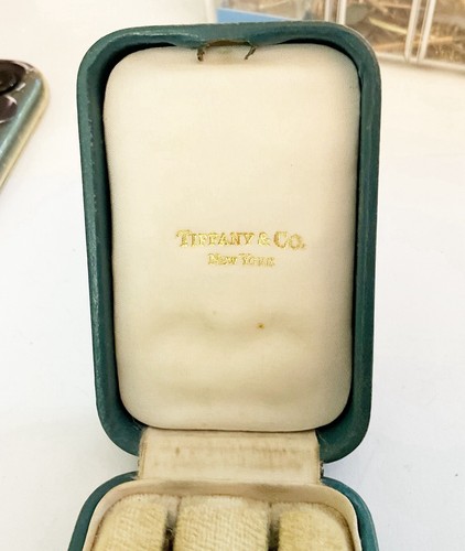 Vintage Tiffany Earrings Box - Picture 4 of 5