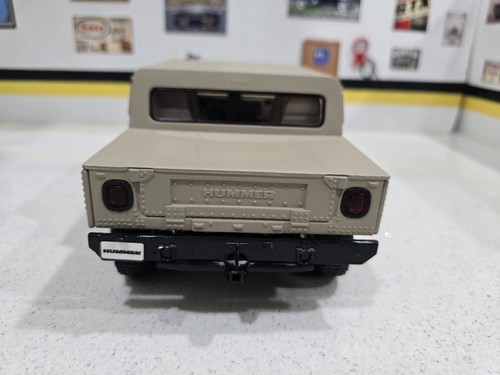 Fast & Furious 1:18 Scale Diecast Car Hummer H1 Custom - Picture 12 of 17