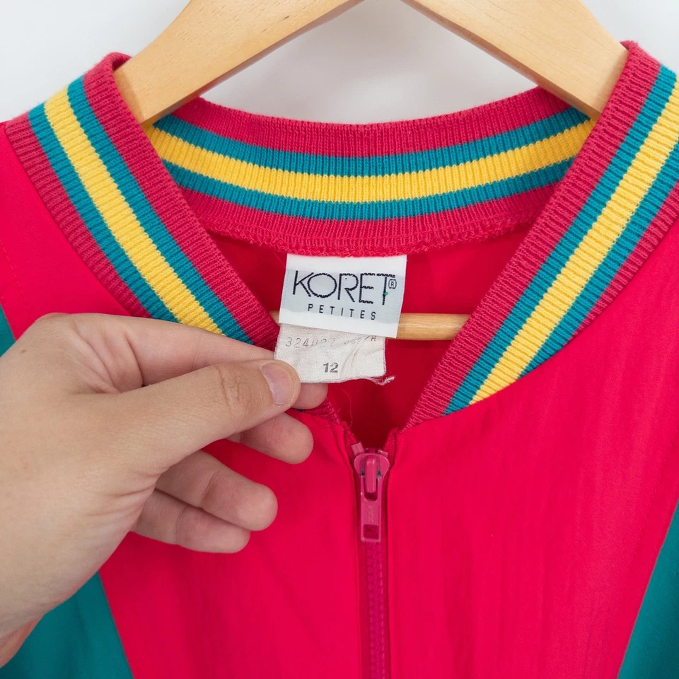 Chaqueta cortavientos vintage años 80 Koret Petites para mujer 12 bloques de colores rosa intenso retro Foto 3 de 4